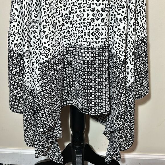 Banana Republic skirt size 00 petite - Picture 3 of 9